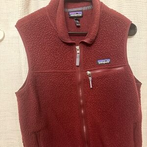 Large Patagonia fleece vest